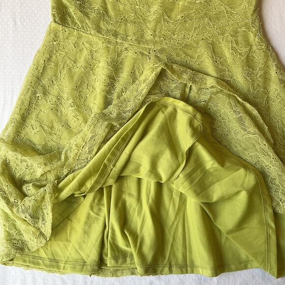 Divided By H&M Women Mini Dress US 10 Green Floral Fit & Flare Lace Short Sleeve - Picture 8 of 10